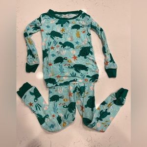 Little sleepies long sleeve pajamas